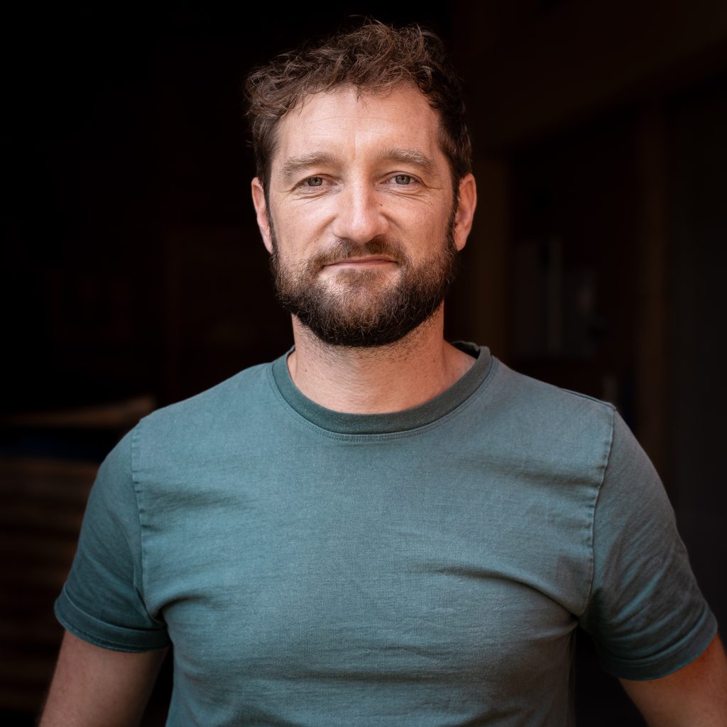 Portrait du vigneron Pierre Weber, en appellation Alsace a Husserein les Chateaux