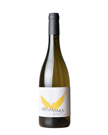 Bouteille de vin de la cuvée Hegaldaka du domaine hegaldaka du vigneron Christian Bourrus, en appellation Irouléguy