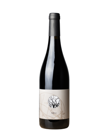 Bouteille de la cuvée Pur C du Clos de la Barthassade dans les terrasses du Larzac