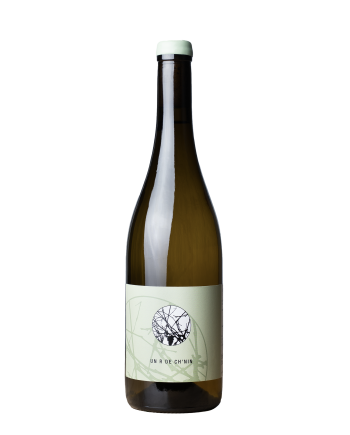 Bouteille de la cuvée Un R’ de Ch’nin (chenin) de La Barthassade, domaine en Terrasses du Larzac à Aniane, dans le Languedoc